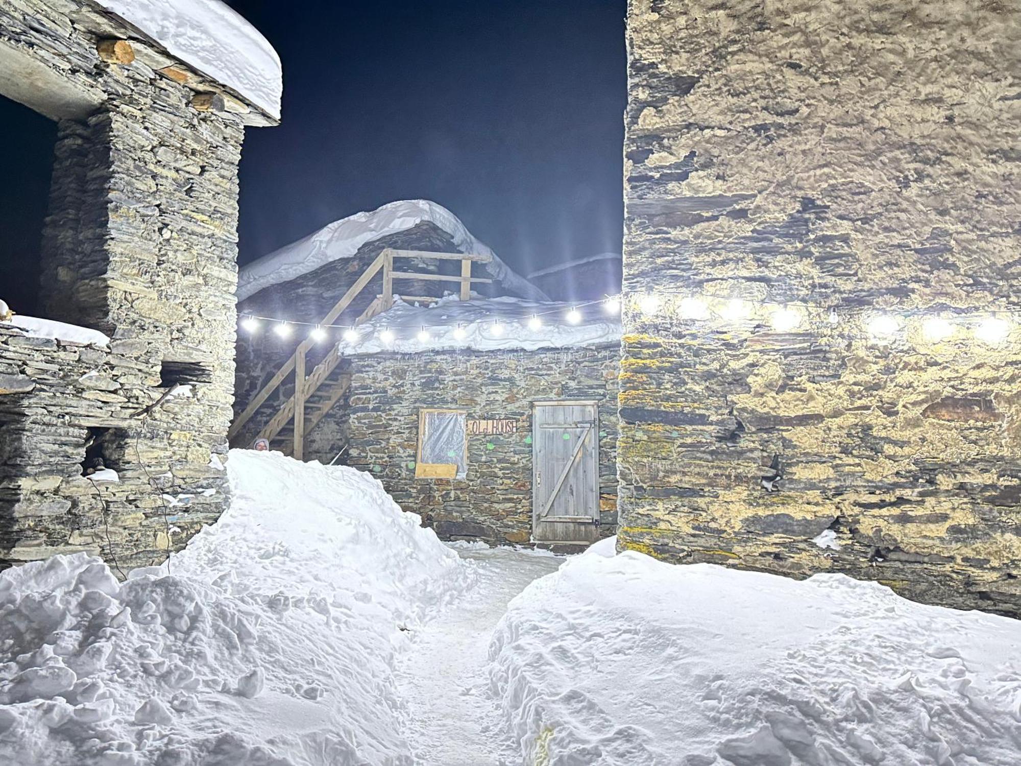 Old House Otel Ushguli Dış mekan fotoğraf